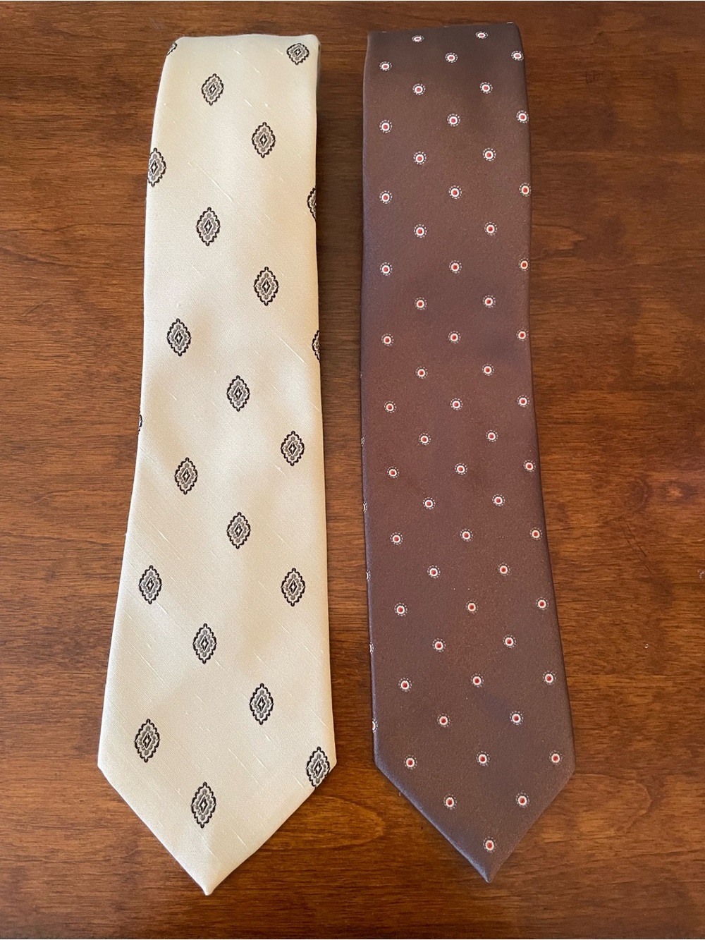 Wembley Men’s Tie Bundle (2) – NWOT Classic / Y2K Style